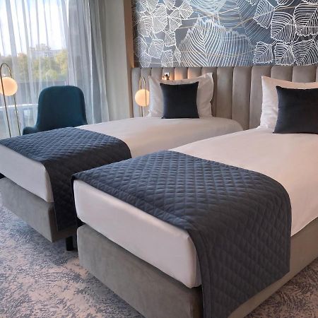 Tisia Hotel & Spa Тисауйварош Экстерьер фото