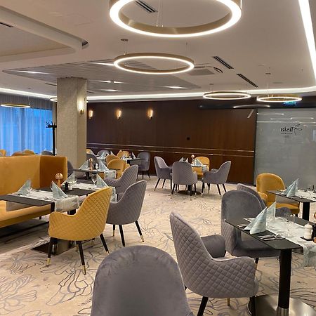 Tisia Hotel & Spa Тисауйварош Экстерьер фото